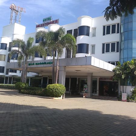 Hotel Milestonnez Sriperumbudur Exterior foto
